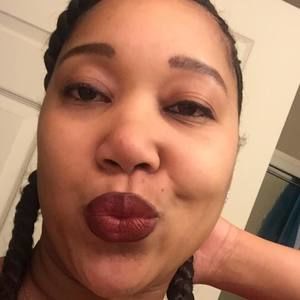 Meet your Posher, Sharelle